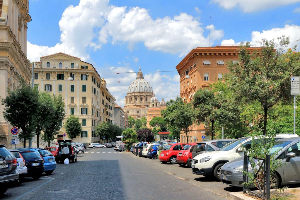 La Stazione Del Vaticano Rome Exterior photo